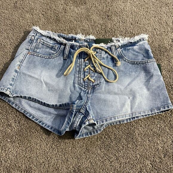 Wild Fable Lace Up Front Jean Shorts Size 8 or Size 14 NWT - Picture 11 of 15
